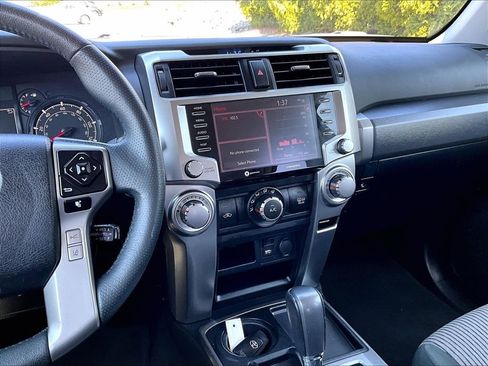 Used 2022 Toyota 4Runner SR5 RWD image 18