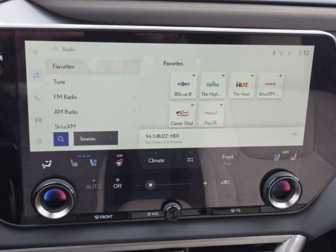 Used 2024 Lexus RX 350 w/ Convenience Package image 23