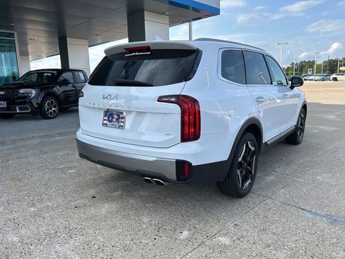 Used 2025 Kia Telluride S AWD/4WD image 4
