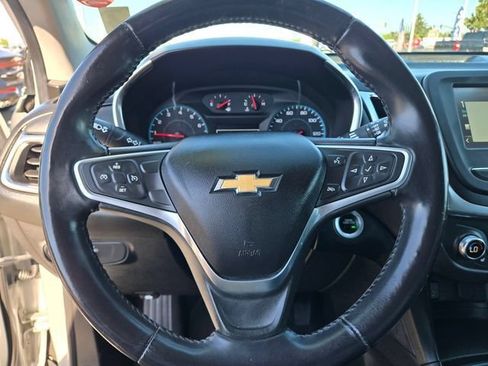 Used 2018 Chevrolet Equinox LT AWD/4WD image 23