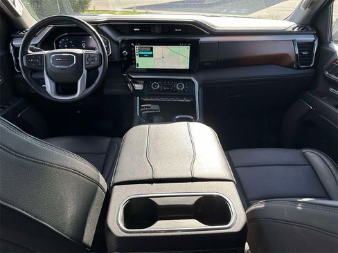 Certified 2023 GMC Sierra 1500 Denali w/ Denali Reserve Package image 4