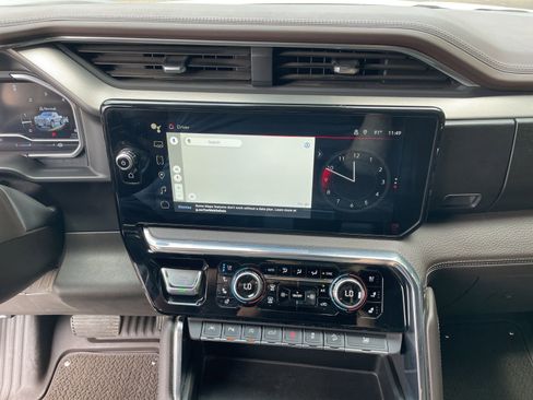 Used 2024 GMC Sierra 1500 Denali AWD/4WD image 15