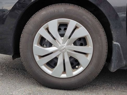 Used 2024 Nissan Versa S image 13