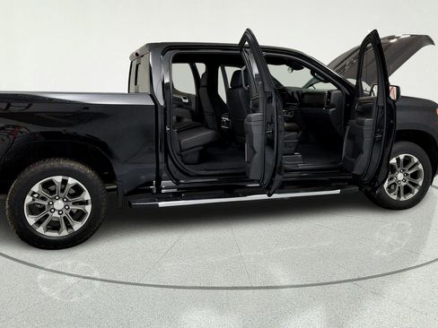 Used 2023 Chevrolet Silverado 1500 High Country AWD/4WD image 13