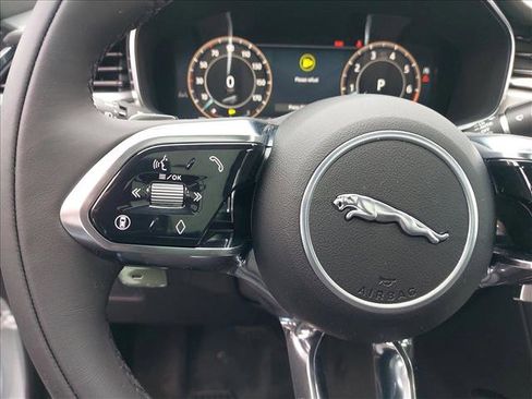 New 2026 Jaguar F-PACE R-Dynamic S image 13