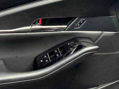 Used 2025 MAZDA CX-30 AWD 2.5 S w/ Preferred Package image 17