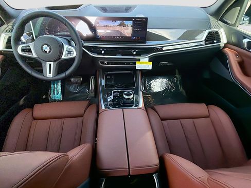 New 2026 BMW X5 M60i image 16