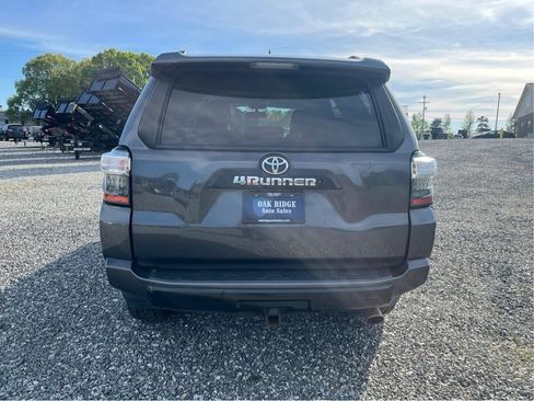Used 2016 Toyota 4Runner TRD Pro AWD/4WD image 6