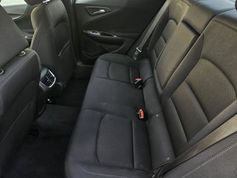 Used 2024 Chevrolet Malibu LT image 24