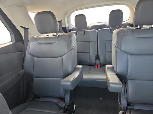 New 2026 Ford Explorer Active w/ Active Comfort Package AWD/4WD image 40