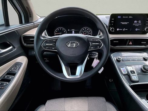 Used 2022 Hyundai Santa Fe SE FWD image 9