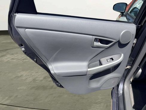 Used 2011 Toyota Prius Four w/ Navigation Pkg image 23