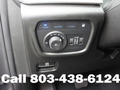 Used 2024 Jeep Grand Cherokee Limited 4xe AWD/4WD image 7