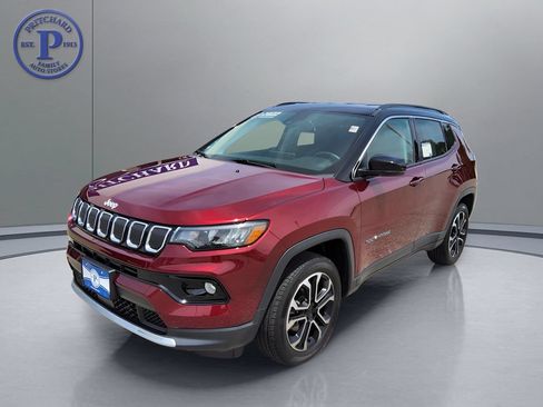 Used 2022 Jeep Compass Limited AWD/4WD image 3