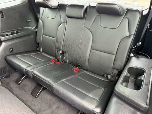 Used 2023 Kia Telluride LX AWD/4WD image 9