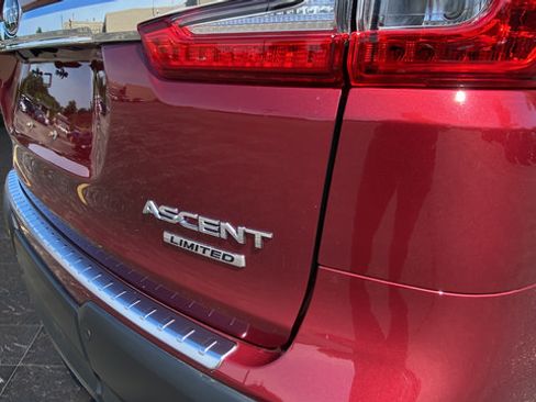 Used 2024 Subaru Ascent Limited AWD/4WD image 30