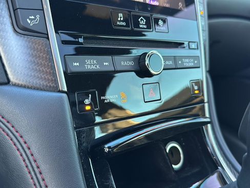 Used 2022 INFINITI Q60 Red Sport 400 w/ Carbon Fiber Package image 20