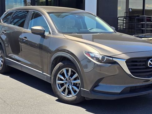 Used 2018 MAZDA CX-9 Sport FWD image 1