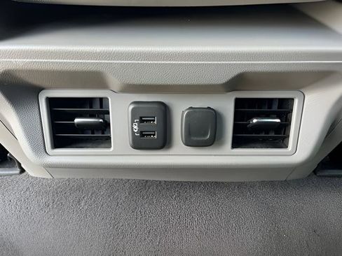 Used 2019 GMC Sierra 1500 SLE w/ SLE Value Package AWD/4WD image 29