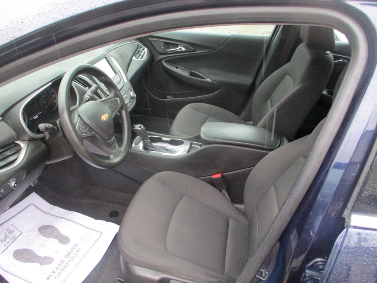 Used 2017 Chevrolet Malibu LS FWD image 10