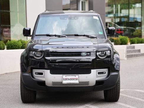 Used 2024 Land Rover Defender 110 S AWD/4WD image 5