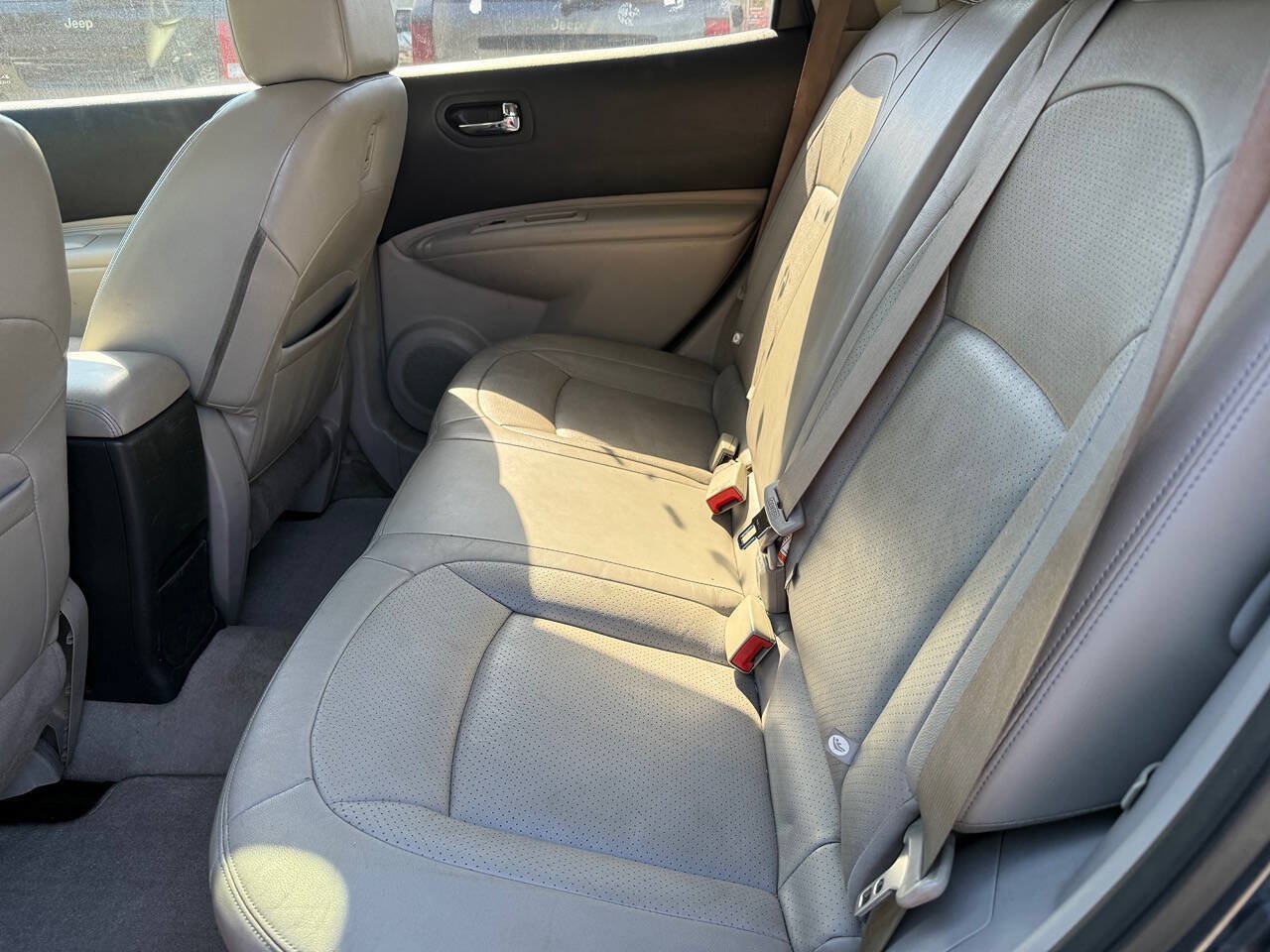 Used 2013 Nissan Rogue SL AWD/4WD image 12