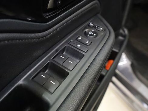 Used 2023 Honda Odyssey Elite image 18