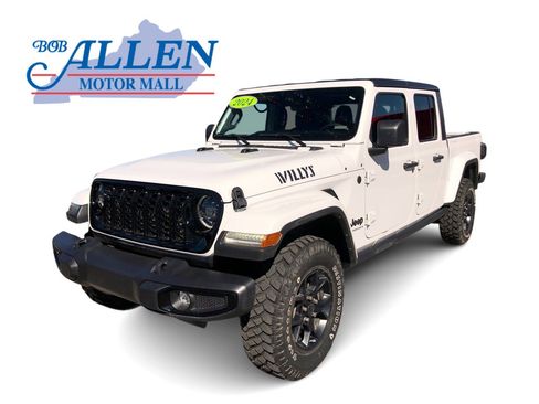 Used 2024 Jeep Gladiator Sport image 1