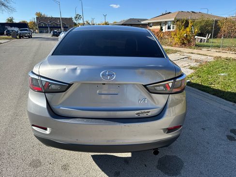 Used 2016 Scion iA image 5