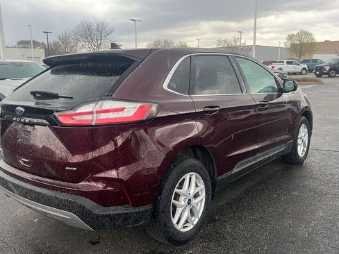 Used 2022 Ford Edge SEL w/ Convenience Package image 4
