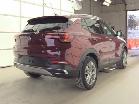 Used 2022 Buick Encore GX Essence w/ Advanced Technology Package image 2