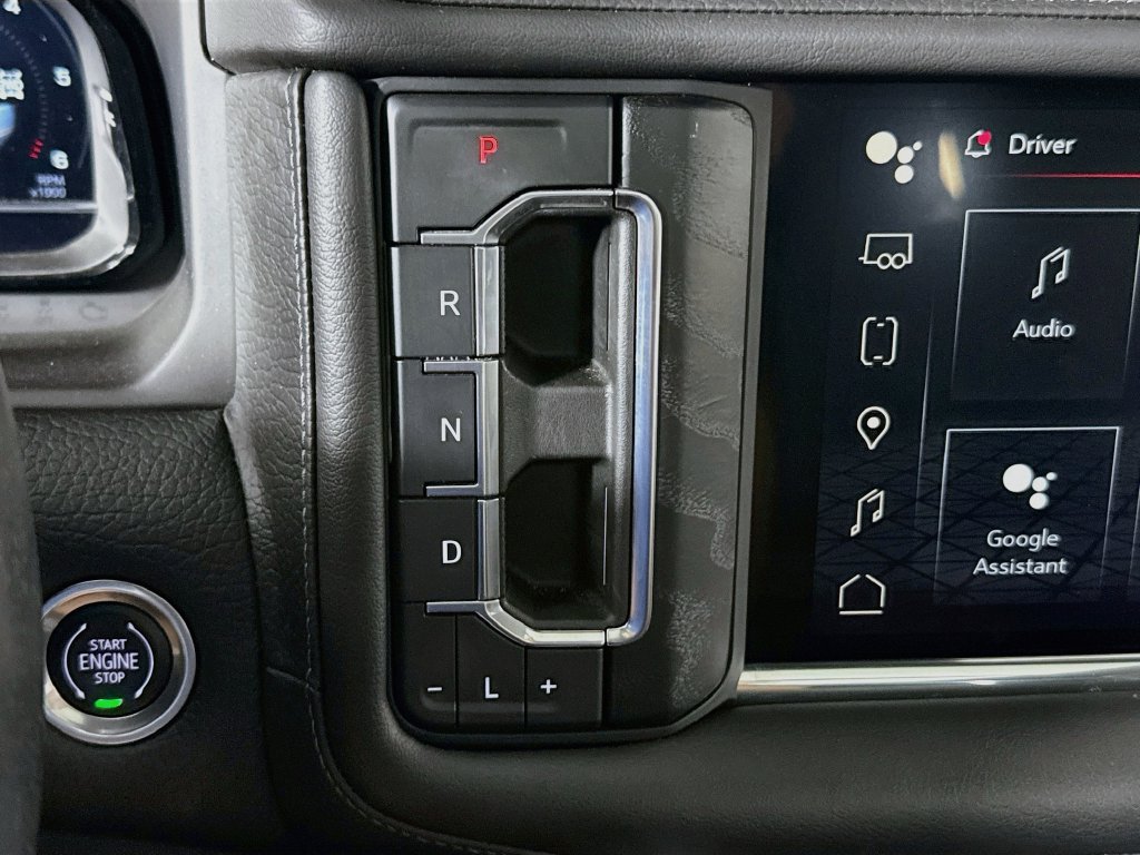 Used 2023 GMC Yukon Denali AWD/4WD image 17