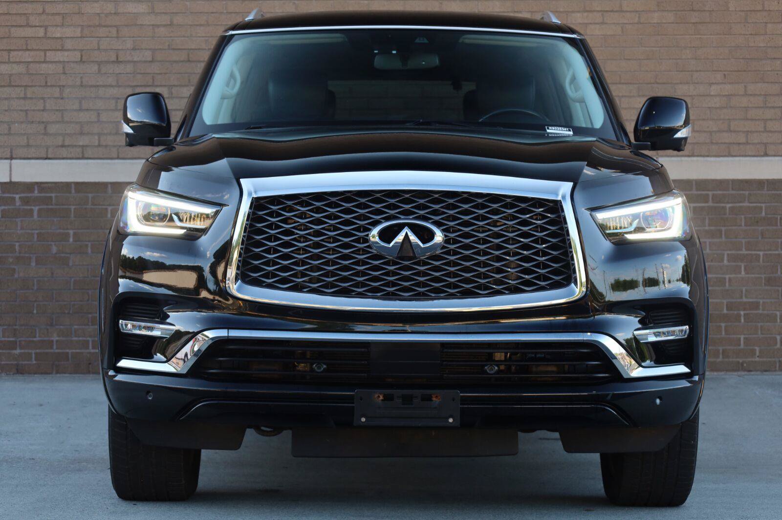 Used 2019 INFINITI QX80 Luxe w/ 22" Wheel Package AWD/4WD image 6