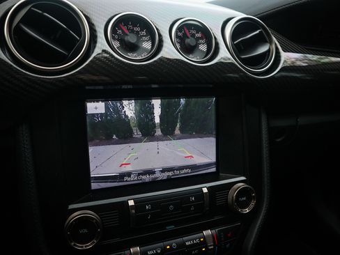 Used 2020 Ford Mustang Shelby GT500 w/ Technology Package image 25