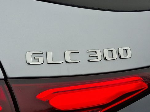 New 2026 Mercedes-Benz GLC 300 4MATIC image 22