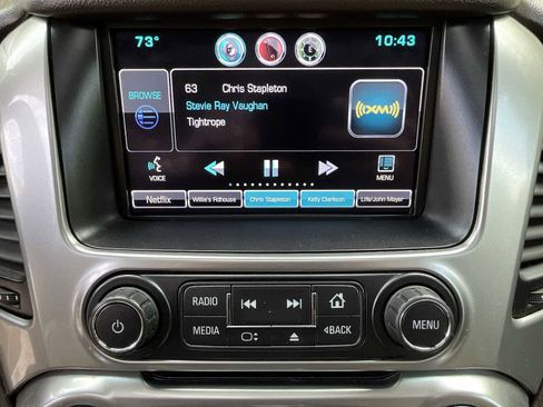 Used 2015 Chevrolet Suburban LTZ image 13
