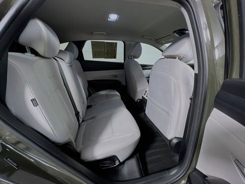 Used 2025 Hyundai Tucson SEL FWD image 33