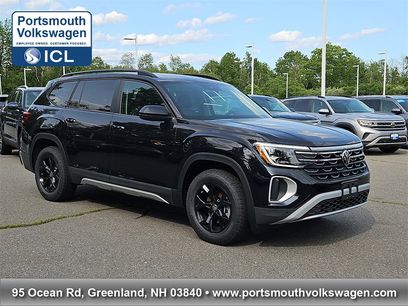 New 2025 Volkswagen Atlas Peak Edition SE