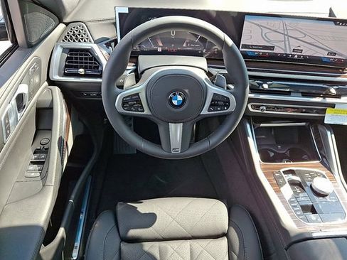 Used 2026 BMW X6 xDrive40i w/ Premium Package AWD/4WD image 6
