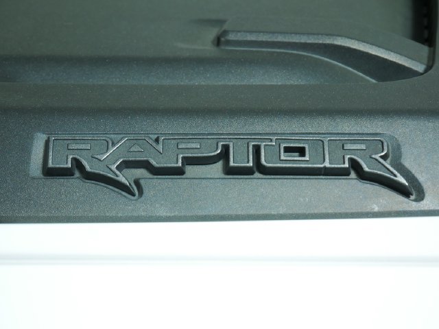 Used 2022 Ford F150 Raptor AWD/4WD image 9