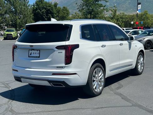 Used 2020 Cadillac XT6 Premium Luxury w/ Platinum Package AWD/4WD image 3
