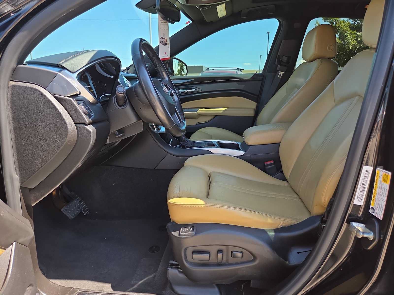Used 2014 Cadillac SRX Performance w/ Driver Awareness Package FWD image 17