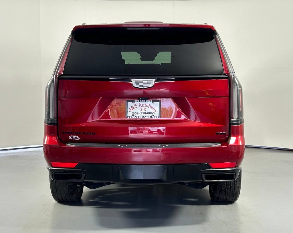 Used 2021 Cadillac Escalade Sport w/ Driver Assist Tech Package AWD/4WD image 6