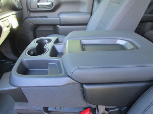 New 2026 GMC Sierra 3500 Pro w/ Convenience Package AWD/4WD image 24