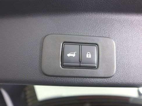 Certified 2025 Nissan Murano Platinum w/ Cargo Package image 33