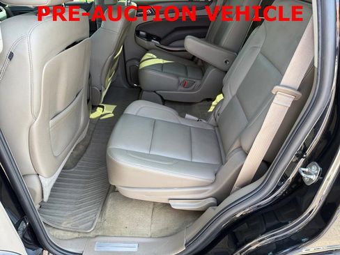 Used 2015 Chevrolet Tahoe LT w/ Luxury Package AWD/4WD image 11