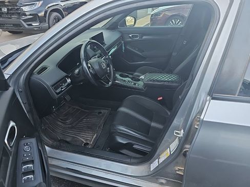 Used 2023 Honda Civic Sport image 9