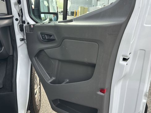 Used 2021 Ford Transit 350 XLT image 12