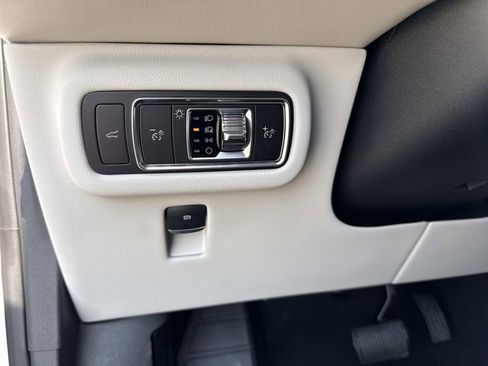 New 2026 Lincoln Nautilus Premier w/ Equipment Group 102A image 32