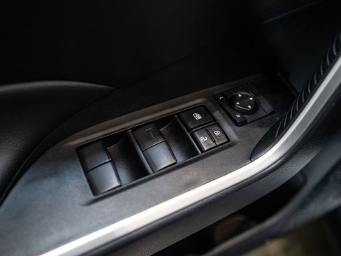 Used 2024 Toyota RAV4 LE AWD/4WD image 13